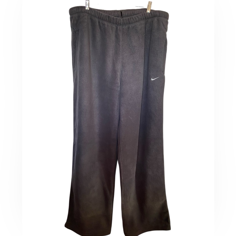 Nike men’s fleece grey pants, elastic waist with drawstring, adjustable bottom